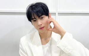 Visual Adik Cha Eunwoo saat Muncul Perdana di TV Jadi Hot Topik