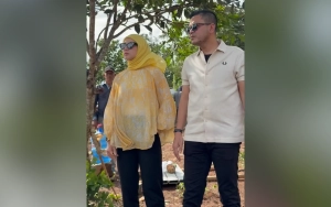 Panggilan Sayang Irish Bella dan Suami Tajir Sungguh di Luar Nalar