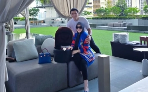 Putri Syahrini Super Kiyowo Dancing Bareng Reino sang Ayah sambil Pamer Suara Merdu