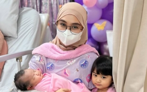Ria Ricis Pamer Momen Gendong Bayi Imut Auto Didoakan Menikah Lagi