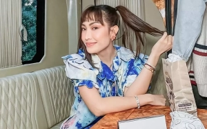Ayu Dewi Tulis Ungkapan Mendalam untuk Dirinya di Hari Ibu