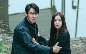 Akting Yoo Yeon Seok saat Umumkan Chae Soo Bin Diculik di 'When the Phone Rings' Disorot