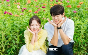 Yoo Yeon Seok Respons Harapan Fans yang Ingin Dirinya Menikahi Chae Soo Bin di Dunia Nyata