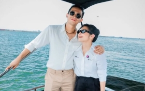 Omara Esteghlal Gemesin Pipi Prilly Latuconsina saat Fakta Naksir Sejak 2011 Terkuak