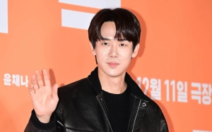 Yoo Yeon Seok Berharap Bisa Bintangi Season Baru 'Hospital Playlist'