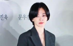Song Hye Kyo Lumpuh Otot saat Syuting Adegan Pengusiran Setan di 'Dark Nuns'