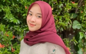 Nissa Sabyan Tuai Reaksi Sinis saat Terciduk Nangis di Atas Panggung