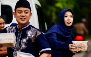 Istri Bobon Santoso Dipuji Cantik Berkerudung usai Viral Video Bagi Makanan di Pinggir Jalan
