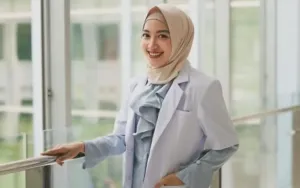 Maissy: Dari Penyanyi Cilik Menjadi Dokter Inspiratif