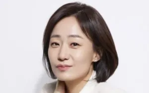 Kim Soo Jin Cerita Pertemuan Pertama dengan Park Ji Hoon di '왕사남'