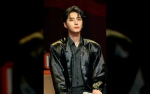 Young K Tampilkan Cosplay Botak Pertama di 'Amazing Saturday', Bikin Kagum!