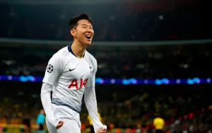 Son Heung Min Kembali Buktikan Ketangguhan di Lapangan, Tantang Kritik Usia