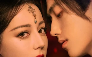 Dilraba Dilmurat dan Arthur Chen Bawa Chemistry Ikonik di Love Beyond The Grave