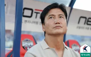 Pelatih Jeong Jeong Yong Ganti Kim Seung Seob dengan Lee Seung Woo di K League 2026