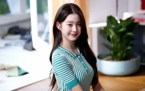 Jang Won Young Memukau di Acara Bulgari Bersama Kim Ji Won dan Byun Woo Seok