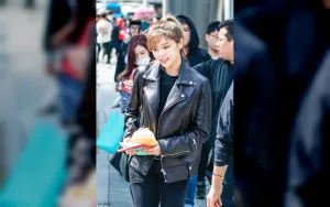 Jeongyeon TWICE Menangis Saat Ungkap Dukungan Gong Seung Yeon Saat Sakit