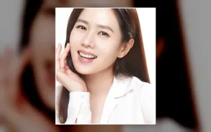 Son Ye Jin Menangkan Penghargaan, Penampilan di Karpet Merah Jadi Sorotan