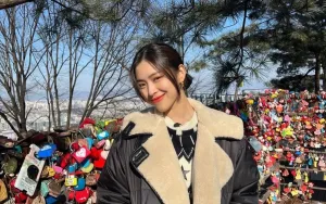 Ryujin ITZY Minta Maaf Usai Kontroversi Aksi di Atas Panggung