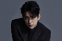 Dibintangi Jinyoung GOT7, Film 'Christmas Carol' Rilis Foto Pembacaan Naskah Pertama
