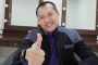Momen Anang Hermansyah Perdana Gendong Cucu Pertama Bikin Haru