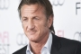 Sean Penn Kembali Ke AS Dengan Selamat Usai Terjebak Di Tengah Invasi Rusia ke Ukraina