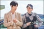 'From Now On, Showtime' Park Hae Jin Tayang Perdana Menjanjikan di Tengah Persaingan Ketat
