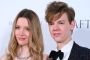Wajah Thomas Brodie-Sangster Jejer Pacar Dipuji Awet Muda Meski Usia Sudah 32, Dinilai Bak Ibu-Anak
