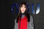 Rok Super Pendek Yoona SNSD di Paris Fashion Week Jadi Perhatian