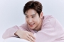 Lee Je Hoon Belum Tahu Soal Gabung 'Taxi Driver 3' dan Komentar Perihal Jadi Tipe Idel Pyo Ye Jin