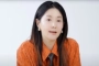 Potret Langka Lee Young Ae Didampingi Suami di Ajang Penghargaan Tuai Perhatian