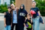 Nikita Mirzani Diisukan Bagian dari 'Segitiga Bermuda' usai Jadi Saksi Kubu Shandy Crazy Rich