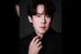 Heo Sung Tae Jadi Klien Hantu Pertama Yoo Yeon Seok di 'Phantom Lawyer'