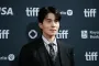 Lee Dong-wook dan Jeon So-ni Terlibat Drama Romantis di The Facade of Love