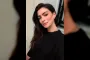 Anne Hathaway Umumkan Hamil Anak Ketiga, Pamer Baby Bump di Instagram