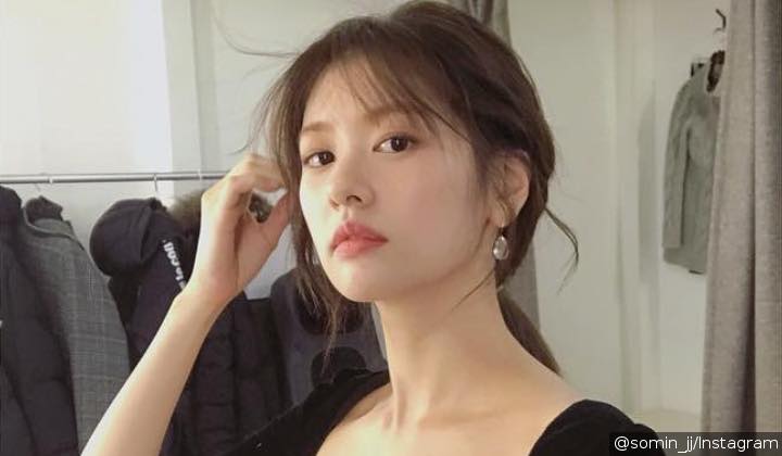 Usai Bali, Jung So Min Unggah Foto Cantik di Jamaica