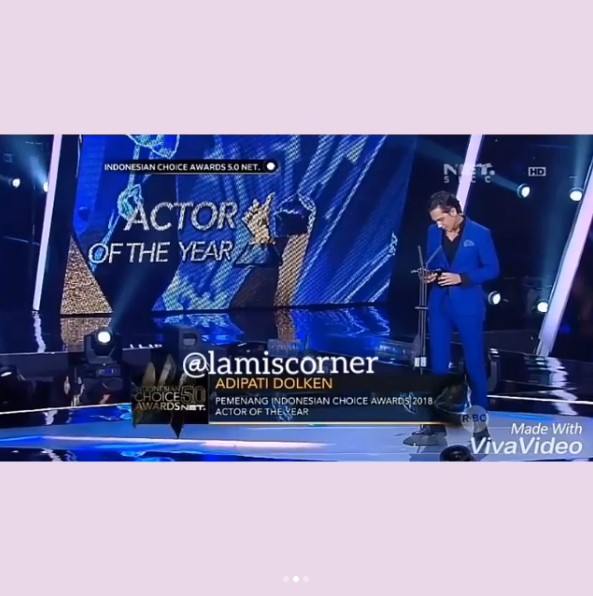 Adipati Saat Menerima Penghargaan \'Best Actor\' di \'Indonesian Choice Awards 5.0\'
