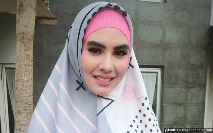 Heboh Teror Bom Surabaya, Kartika Putri Miris Perempuan Bercadar Makin Diintimidasi