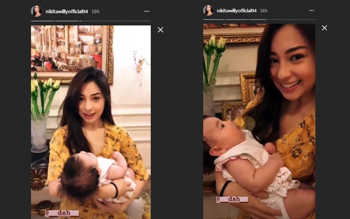 Nikita Willy Gendong Bayi