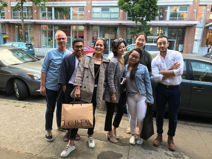 Bertemu Teman-Teman Gisela Cindy