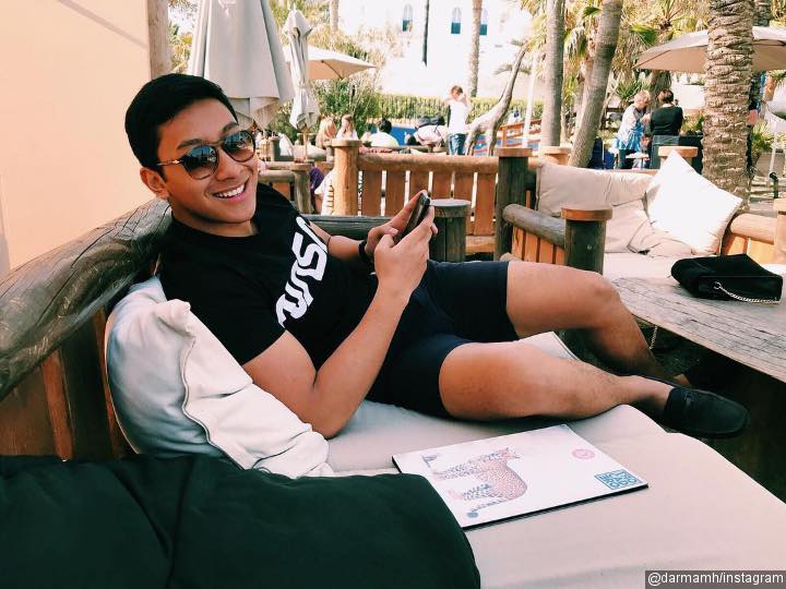 Ganteng Maksimal Pakai Baju Kasual