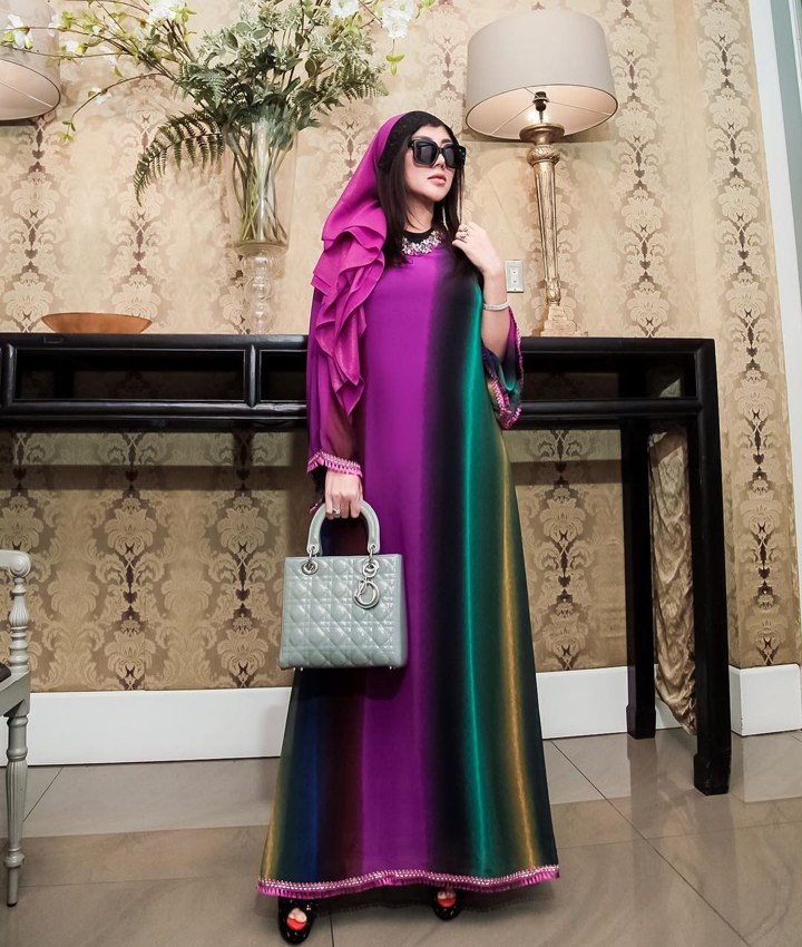 9. Bella Shofie Beri Penampilan Baru