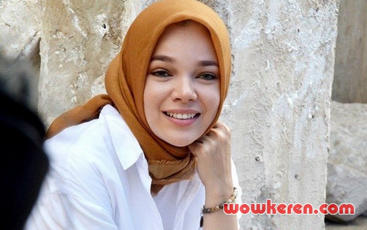 Dewi Sandra Tambah Outlet Bisnis Kue di Bandara Baru Semarang
