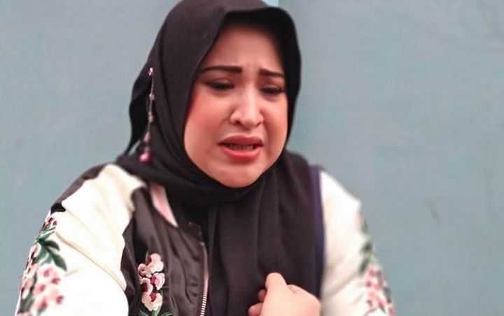  Anak Elvy Sukaesih Sakit Hati