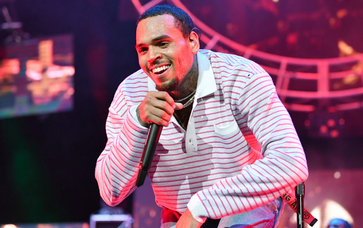 Usai Gelar Konser di Florida, Chris Brown Mendadak Ditangkap Polisi