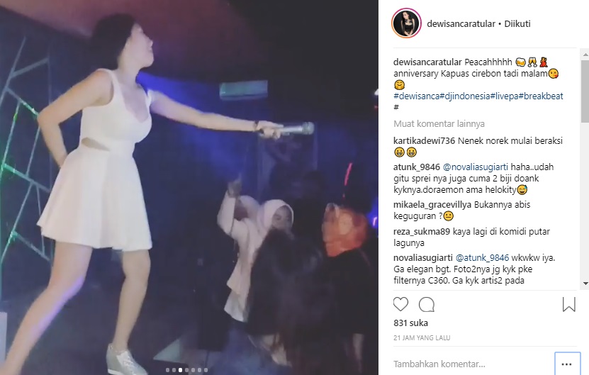 Dewi Sanca Jadi DJ Seksi
