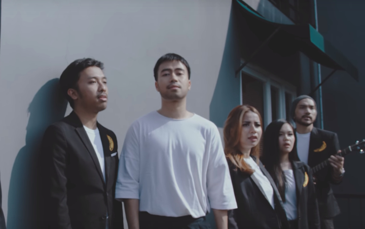 Ajak Grup Bandnana Kolaborasi, Vidi Aldiano Rilis Video Klip 'Tak Sejalan' Versi Baru