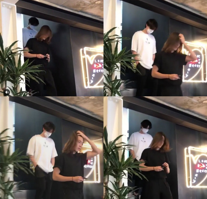 Kim Woo Bin Jalan Bareng Lee Jong Suk