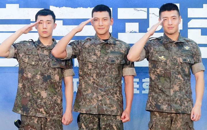 Ji Chang Wook, Kang Ha Neul dan Sunggyu Infinite Adu Ganteng di Preskon Musikal Militer 