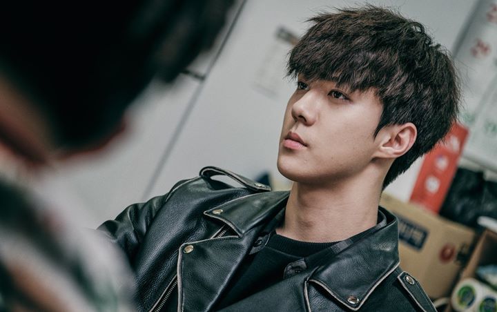 Sehun EXO Hajar 30 Orang di Trailer Web Film 'Dokgo Rewind'