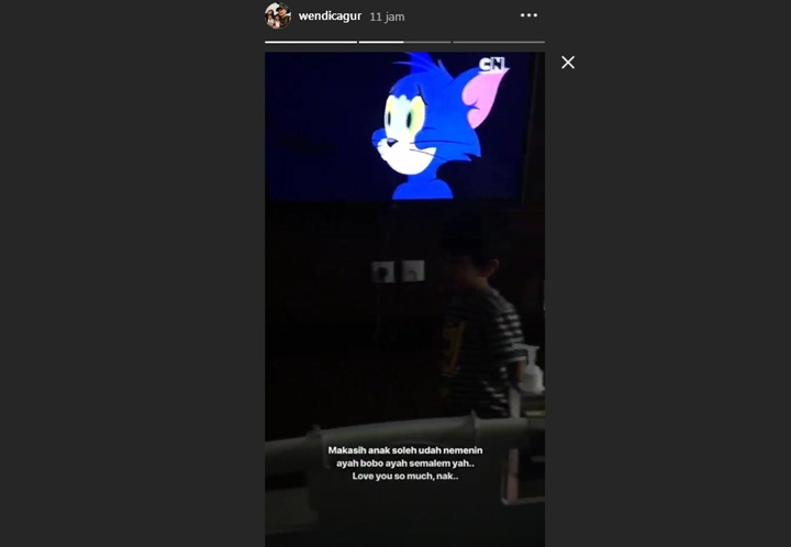Wendi Cagur Dilarikan ke Rumah Sakit